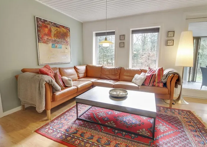 Josina - 32km From The Sea By Interhome 펜션 에스비에르