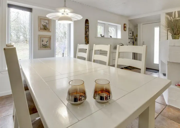 펜션 Josina - 32km From The Sea By Interhome 에스비에르